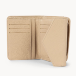170-29 PORTEFEUILLE DOS-À-DOS FOULONNÉ PM LANCASTER BEIGE FONCÉ VUE DE FACE