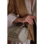 547-101 SAC POLOCHON ZIPPÉ S MILANO ANA LANCASTER MASTIC VUE DE FACE