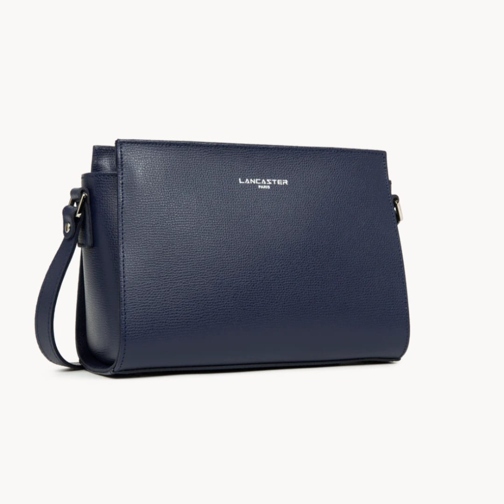 PETIT SAC TROTTEUR SIERRA LANCASTER 438-007 BLEU FONCÉ VUE LATÉRALE PETIT SAC TROTTEUR SIERRA LANCASTER 438-007 BLEU FONCÉ VUE LATÉRALE