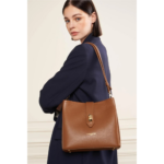 SAC SEAU TOP DOUBLE LANCASTER 470-62 CAMEL IN ORANGE VUE EN SITUATION