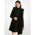 GILET À CAPUCHON EN FAUSSE FOURRURE MATELASSÉE MICHAEL KORS BLACK 2