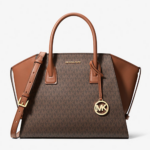 GRAND SAC AVRIL LOGO SIGNATURE MICHAEL KORS 35F4G4VS3B BROWN VUE EN SITUATION