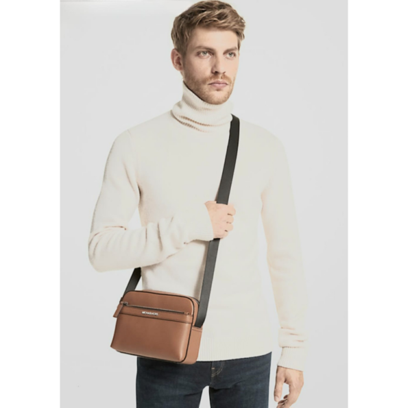 SACOCHE COOPER MICHAEL KORS 37F2LCOC5L VUE EN SITUATION