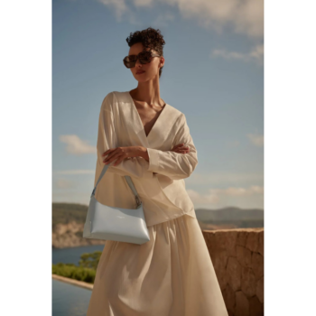 SAC RECTANGLE SUAVE ACE 433-20 LANCATER BLEU PERLE VUE EN SITUATION 2